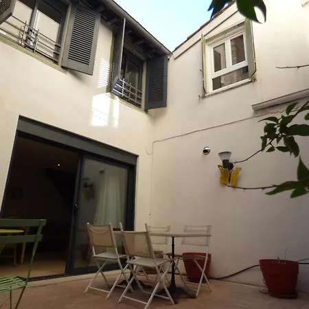 Cote Cour: Charming 3-Star Residence in Beziers Exterior photo