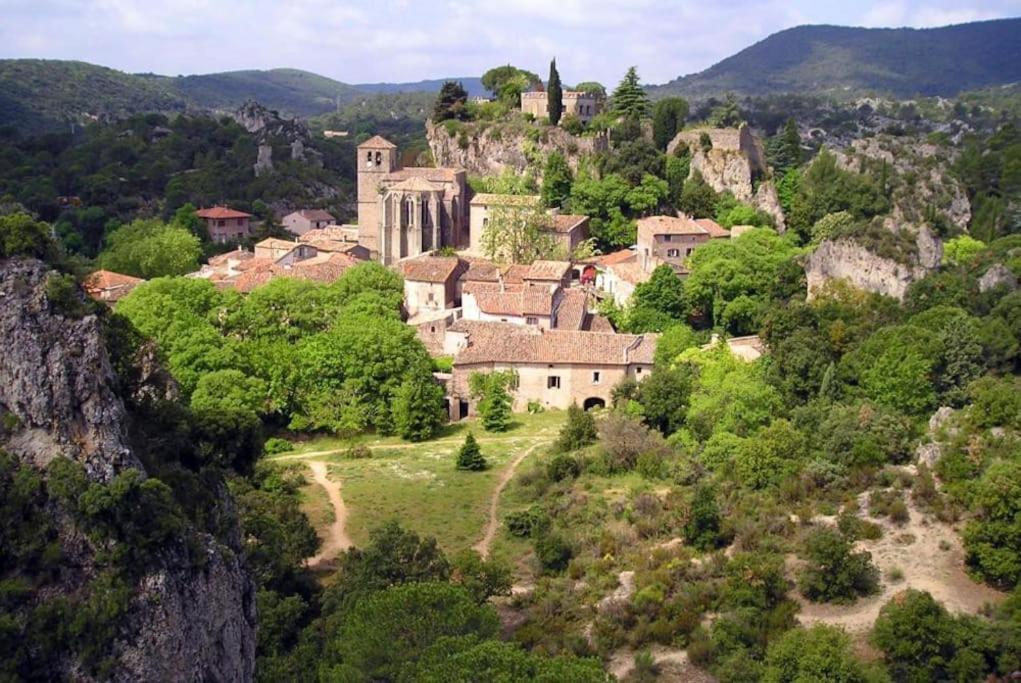 Apartment Cote Cour: Charming 3-star In *