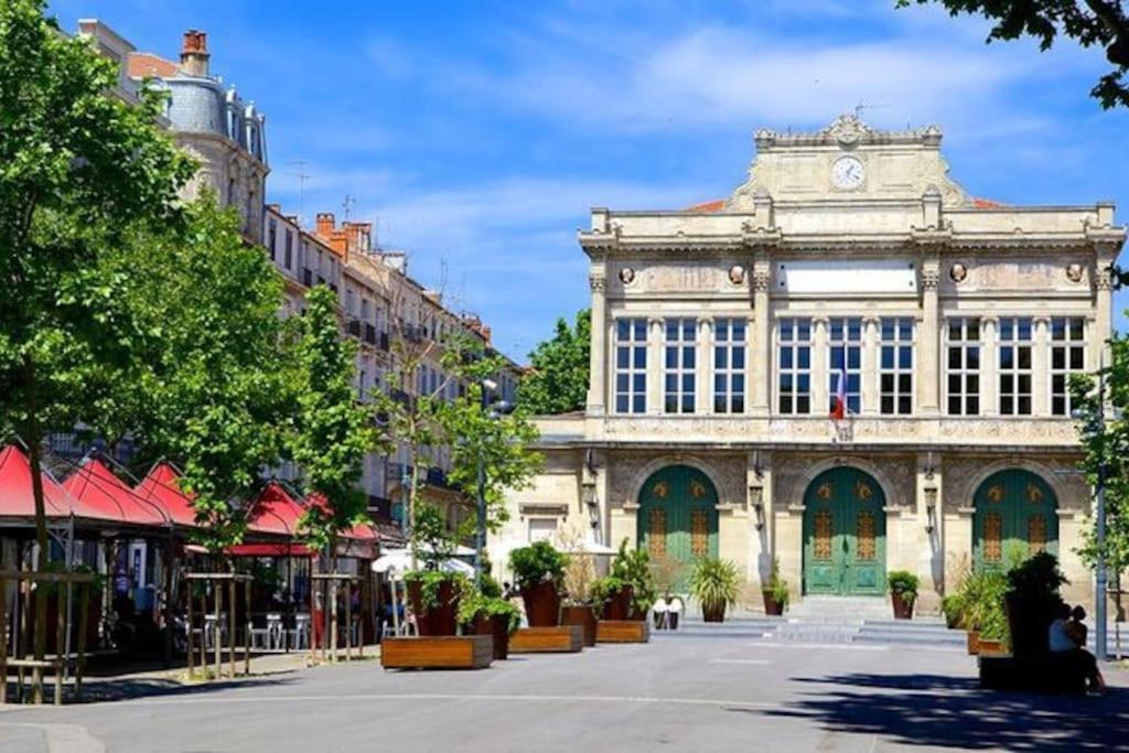 Apartment Cote Cour: Charming 3-star In *