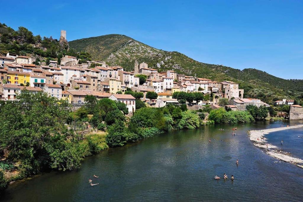 Cote Cour: Charming 3-star In Beziers