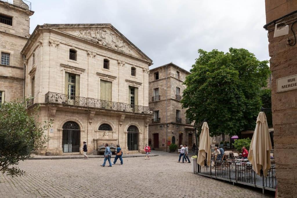Cote Cour: Charming 3-star In * Beziers